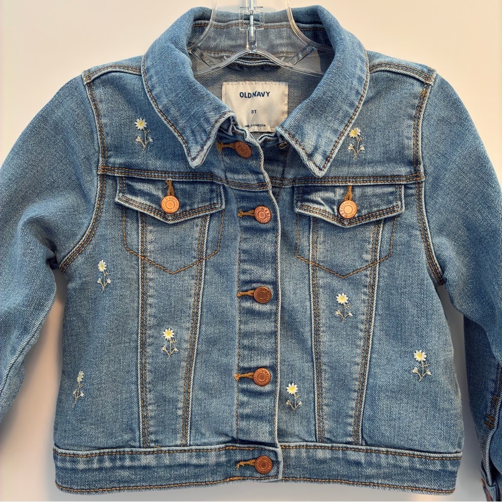 Old Navy Toddler Girl's Embroidered Daisy Stretch Denim Jean Jacket Size 3T - Picture 2 of 7